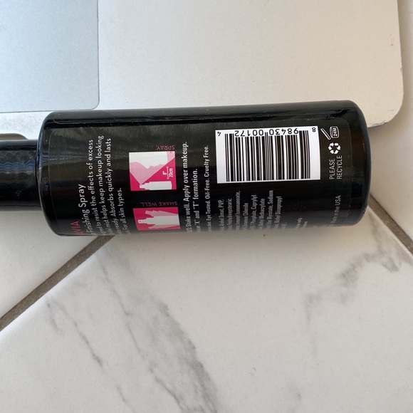 Skindinavia- the makeup finishing spray -bridal - Picture 4 of 4